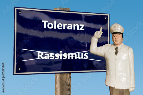 Schild 50 - Toleranz photo