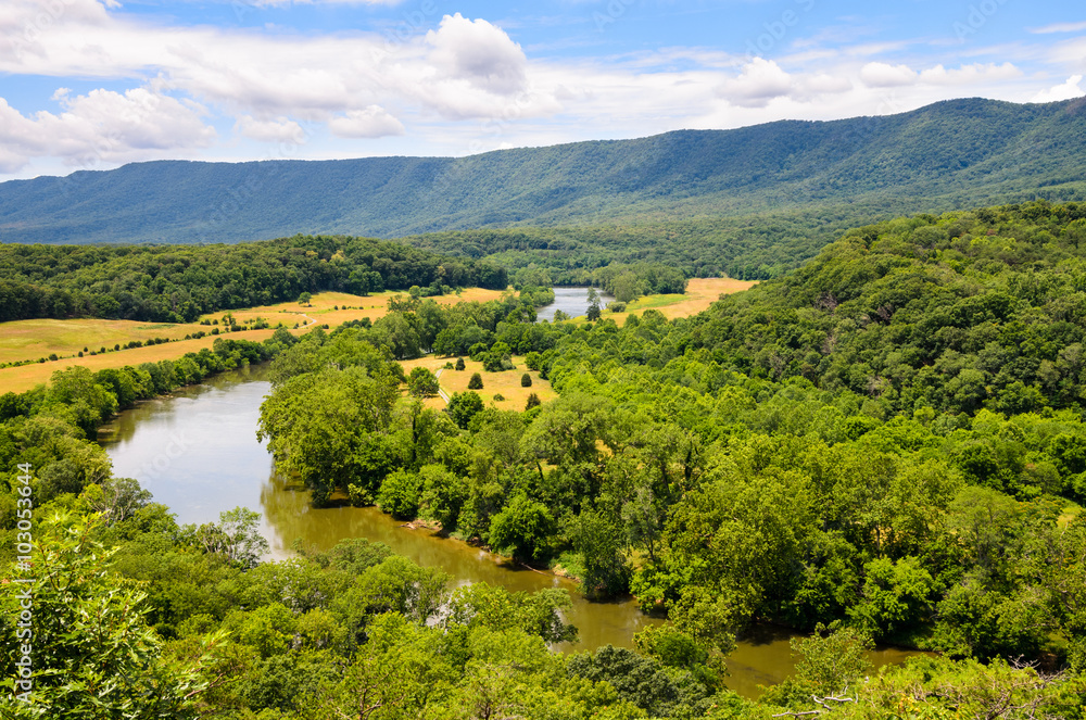 Fototapeta premium Shenandoah River State Park\