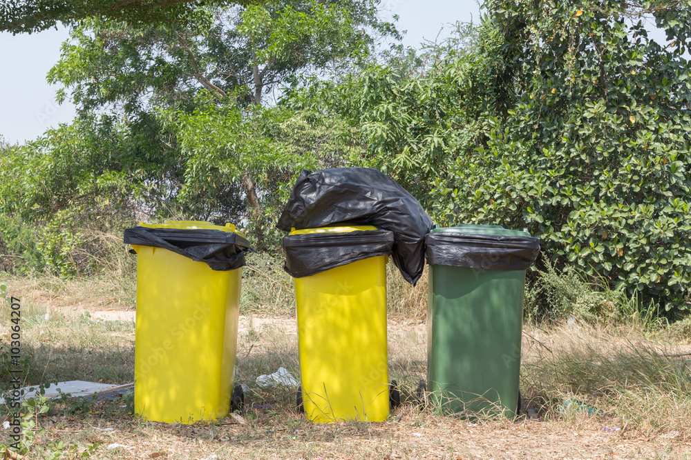 Overflowing of Three litter bins