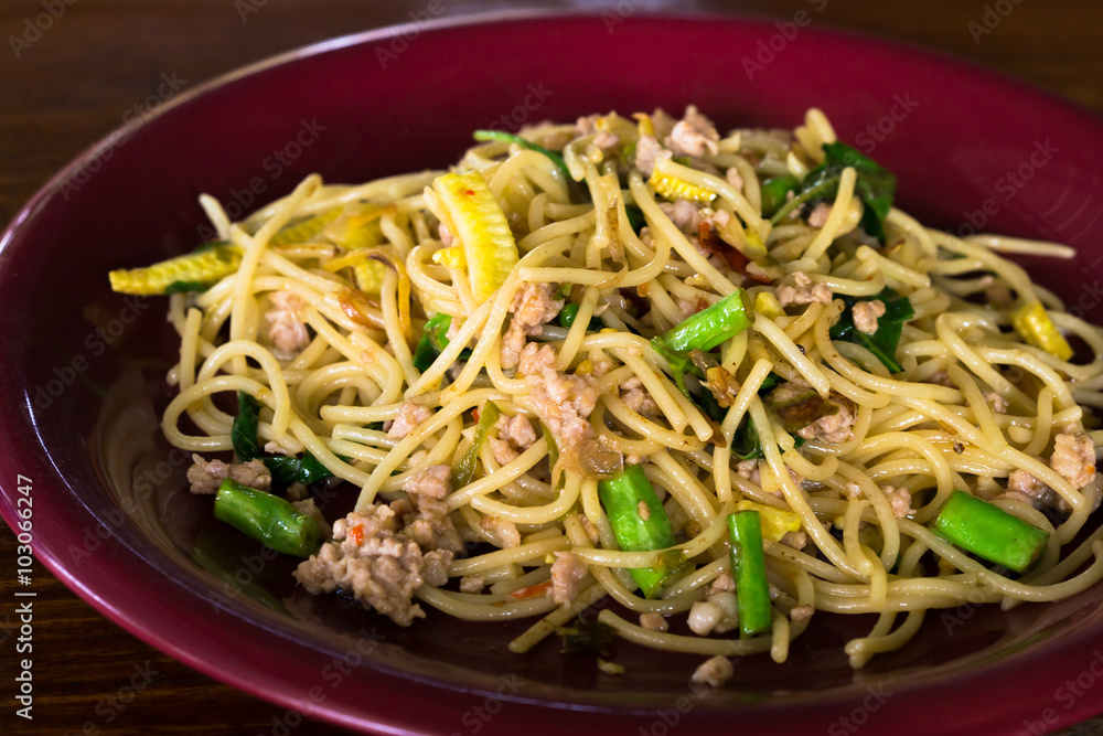 Pasta with pork and beans , Thai Spaghetti Pasta with pork and beans , Thai Spaghetti