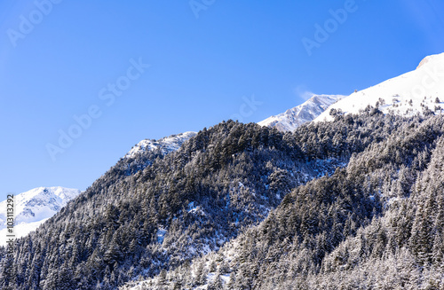 Wallpaper Mural snow-capped mountains Torontodigital.ca