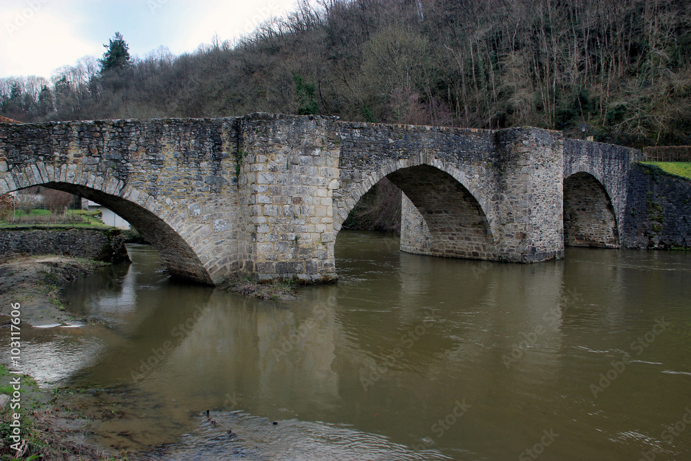 Pont Roman à Solignac.(Haute-Vienne.