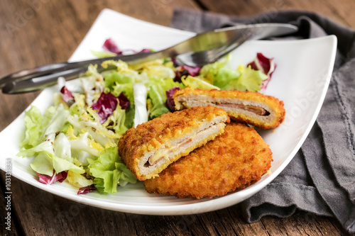 Tableau sur toile cordon bleu & salade 4