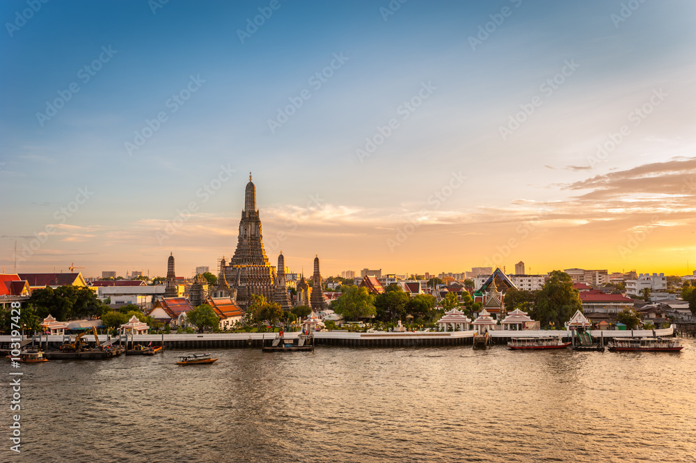 Wat Arun at sunset time ,Bangkok, Thailand. The Temple of Dawn