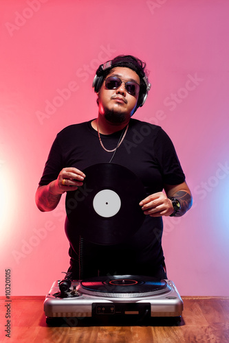dj tatoo fat guy entertainment open chill out music