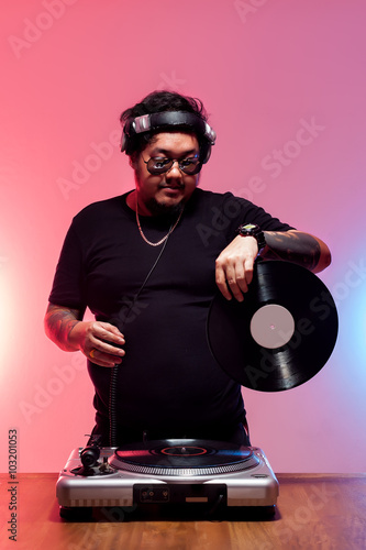 dj tatoo fat guy entertainment open chill out music