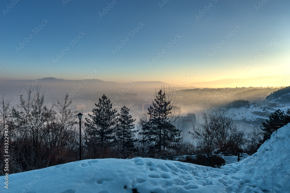 Fototapeta premium Amazing sunrise in the mountain