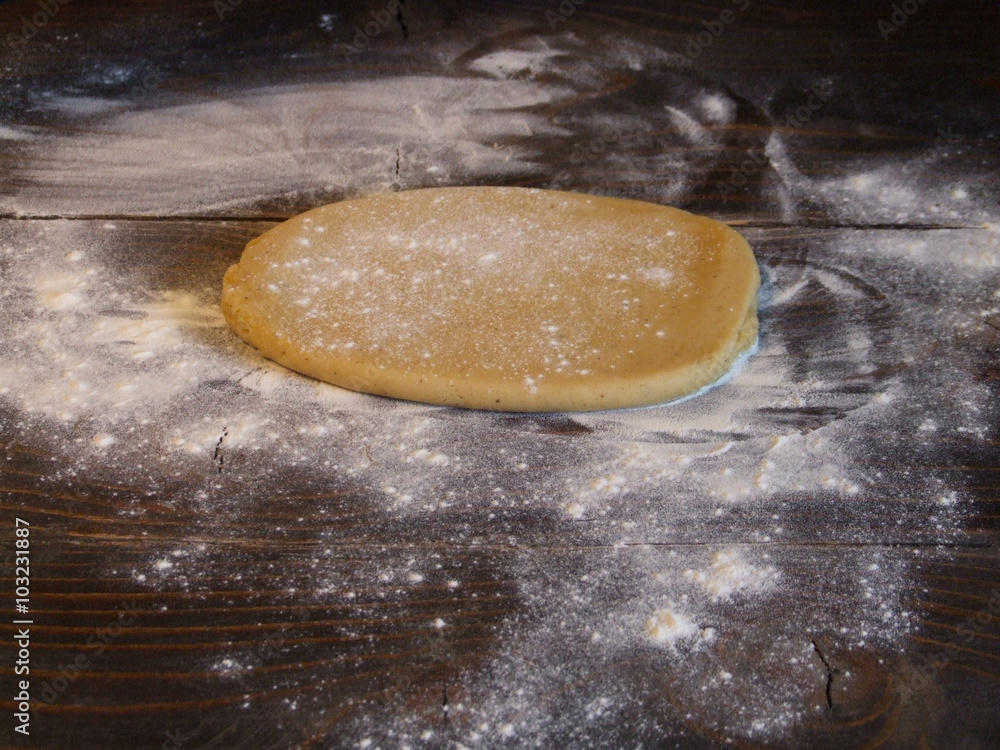 Make cakes Make cakes