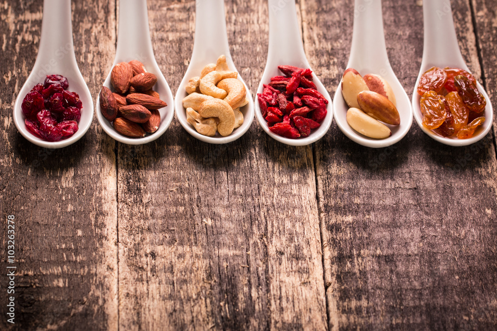 mix nuts seeds and dry fruits,healthy superfood,vegan food