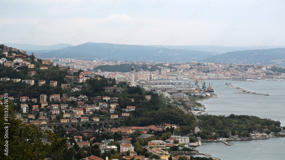 Gergoeous panorama of amalfi