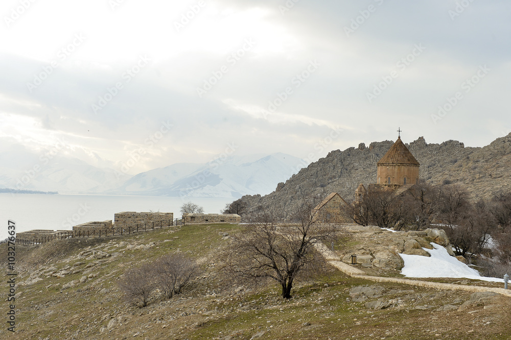 Akdamar