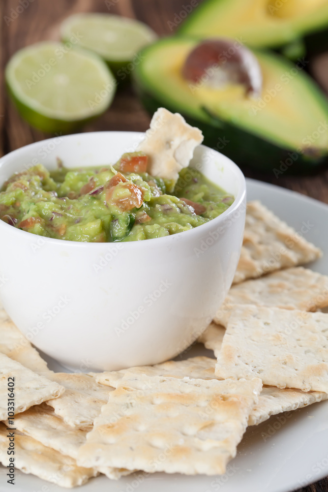 Guacamole with crackers Guacamole with crackers