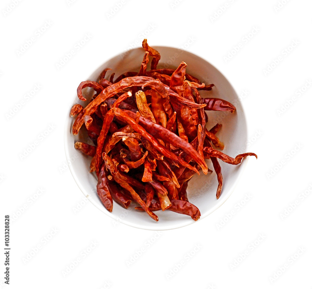 Fototapeta premium dried red chili pepper in bowl isolated on white background (clipping path)