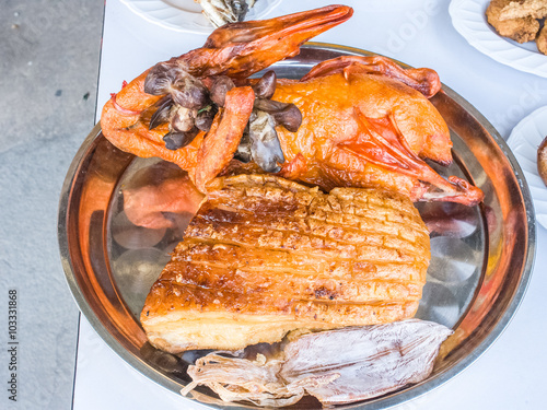 Fotografie food sacrificial offering for chinese ancestor worshiping