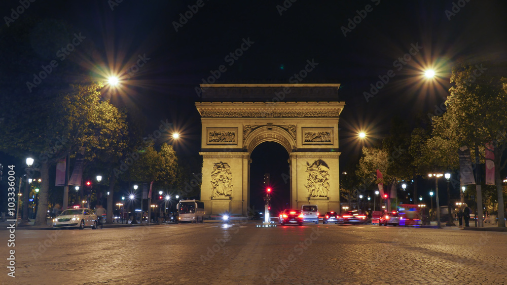 Arc de Triomphe, Paris illuminated at night