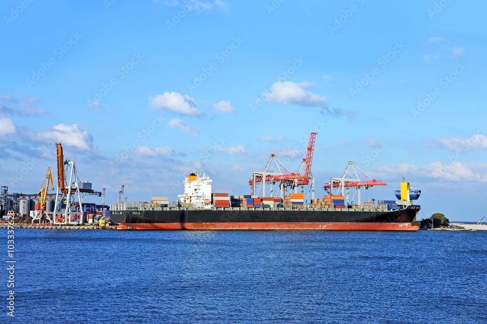 Cargo crane and ship Cargo crane and ship