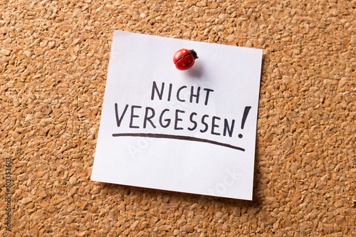 Pinnwandzettel "Nicht vergessen!"