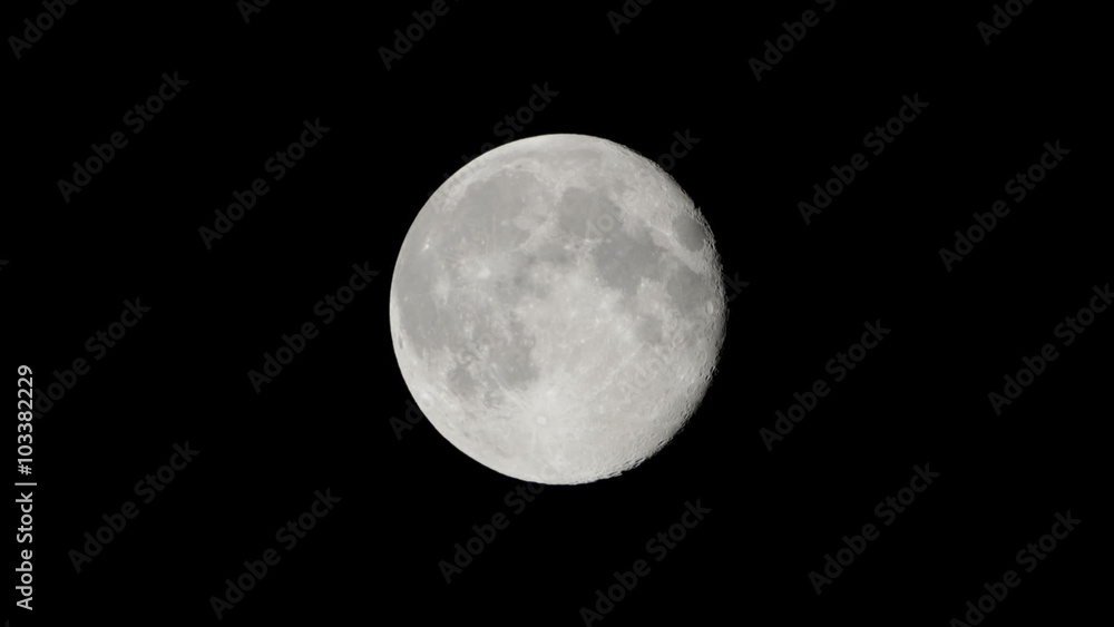 Zooming in on the moon at night Zooming in on the moon at night