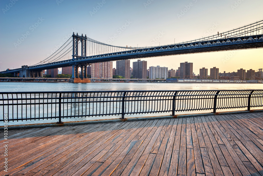 Manhattan Suspension Bridge Across East River