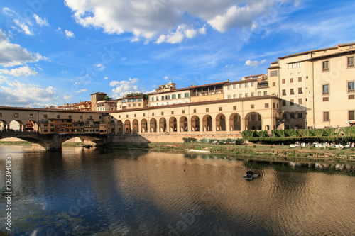 Ponte Vecchio View © GeniusMinus