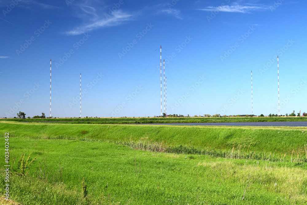 Aerial platforms for transmission of radio waves Aerial platforms for transmission of radio waves