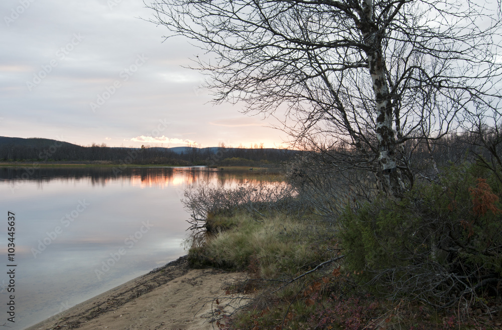 Finland, sunset / Finland is a country of thousands of lakes and islands, about 188 000 lakes and 179 000 islands. The area with the most lakes is called Finnish Lakeland.