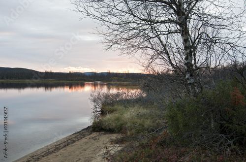 Finland, sunset / Finland is a country of thousands of lakes and islands, about 188 000 lakes and 179 000 islands. The area with the most lakes is called Finnish Lakeland.