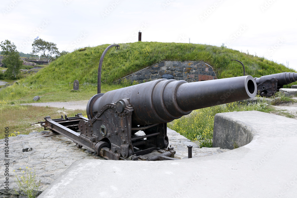 Old cannon in the sea fortress of Suomenlinna (Sveaborg) Old cannon in the sea fortress of Suomenlinna (Sveaborg)