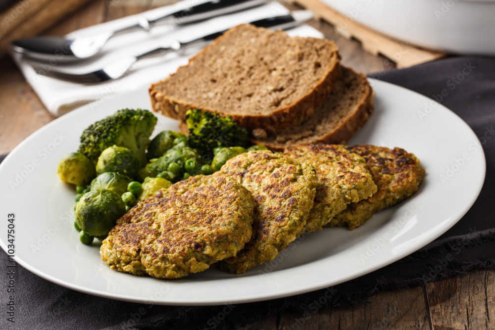 Gemüseburger - Veggie burger Gemüseburger - Veggie burger
