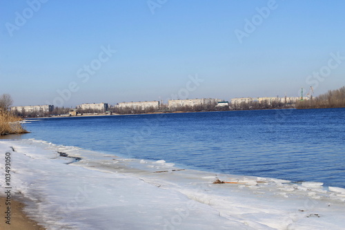 Wallpaper Mural Winter river Dnieper  Torontodigital.ca