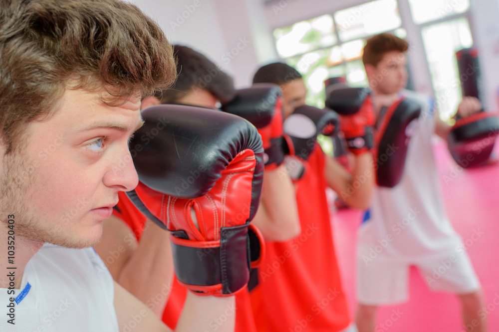 synchronize boxing