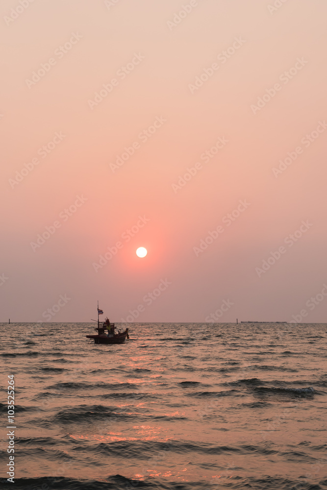 Fototapeta premium sunset on the beach