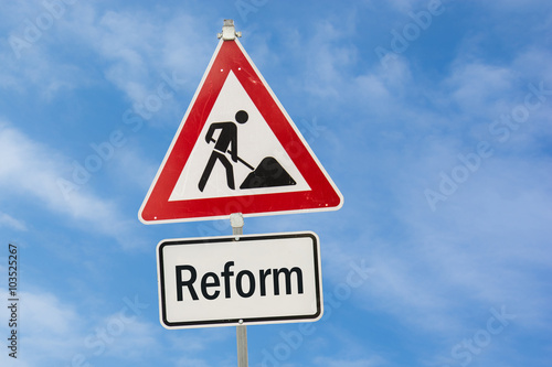 Schild 77 - Reform