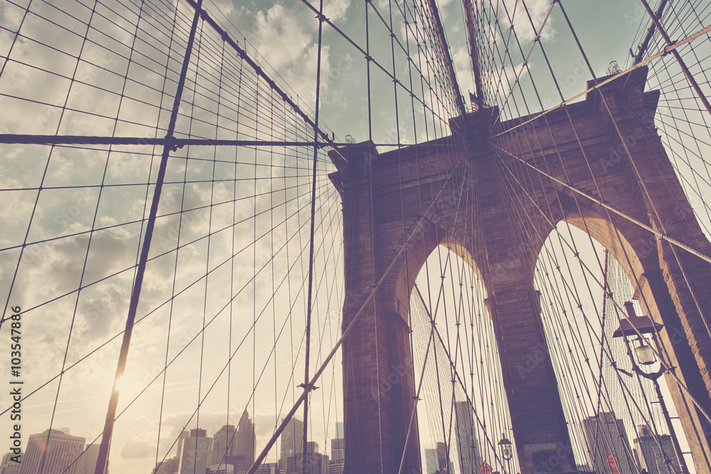 Fototapeta premium Structural detail of the Brooklyn Bridge