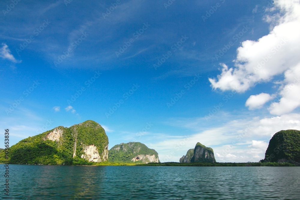  The paradise island in Trang Province , Thailand