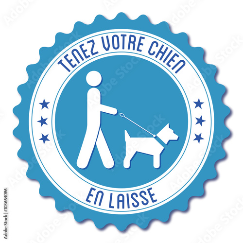 Logo chien en laisse.