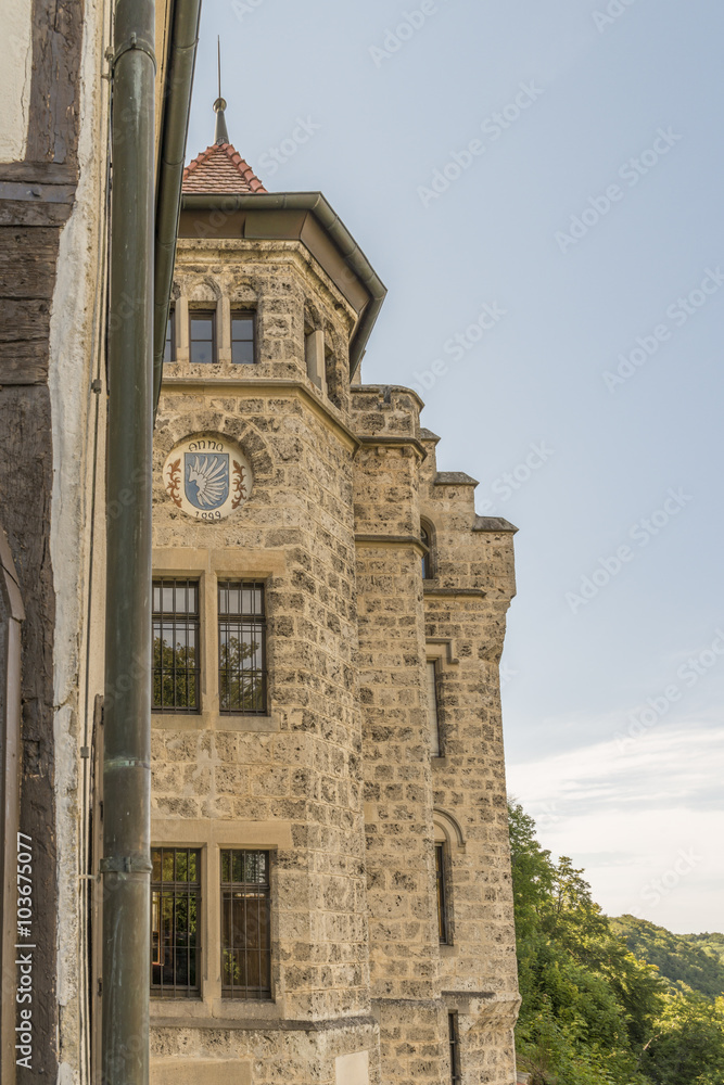 Schloss Lichtenstein Nebengebäude mit Fenster
