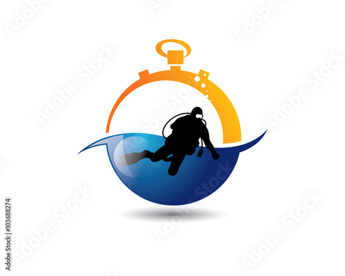 scuba diver over stopwatch logo