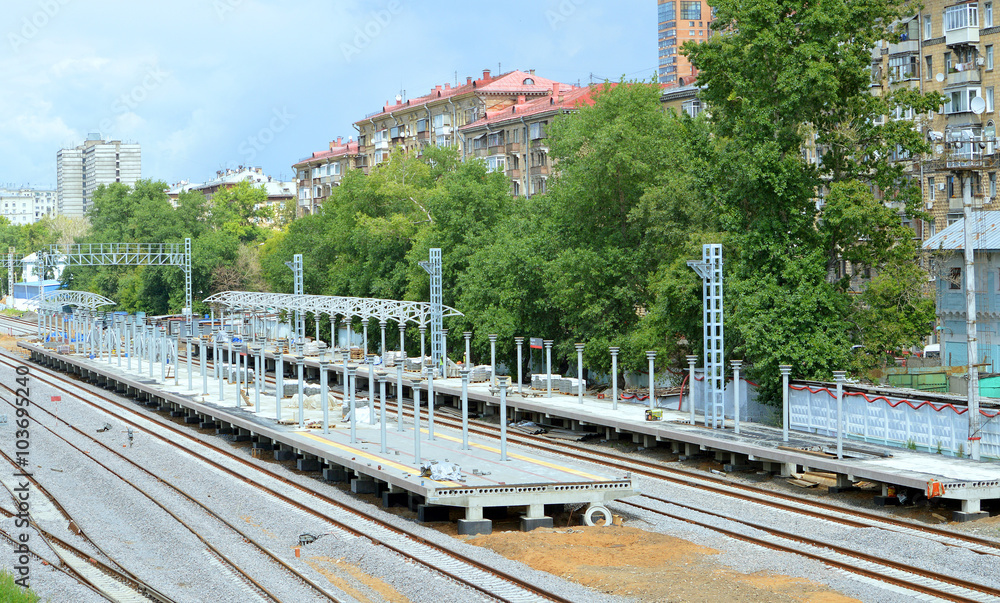 Железнодорожные пути и строительство новой станции на железной дороге