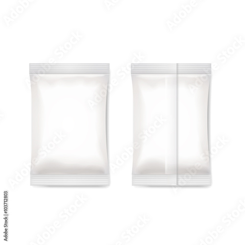 White blank foil packaging sachet   Vector