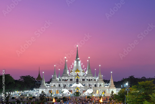  Buddhist in Thailand come to pray in Magha Puja Day at Asokaram Temple, one of the most famous temple in Samutprakarn Province, Thailand