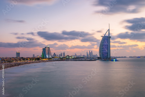 Papier peint Burj Al Arab et Jumeirah Beach Hôtel au coucher du soleil