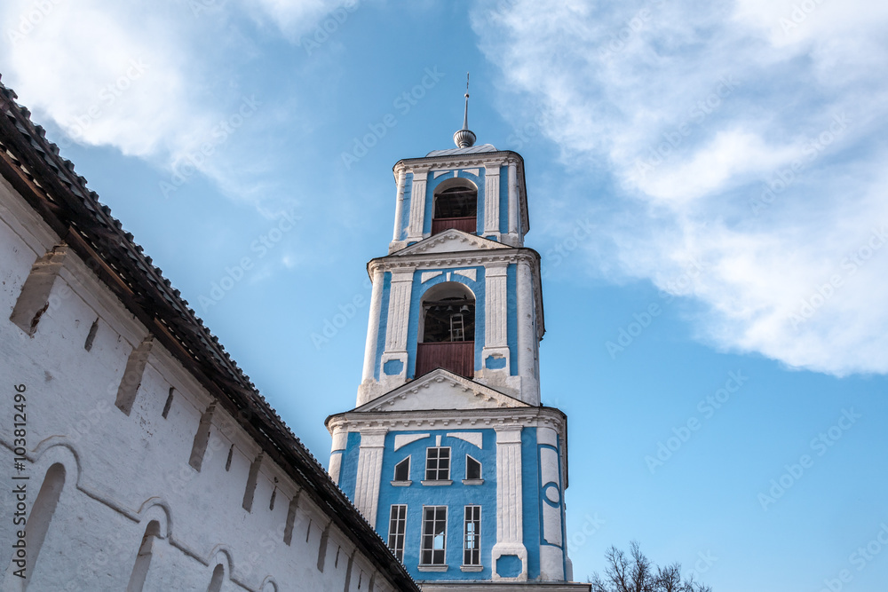 Fototapeta premium belltower and wall