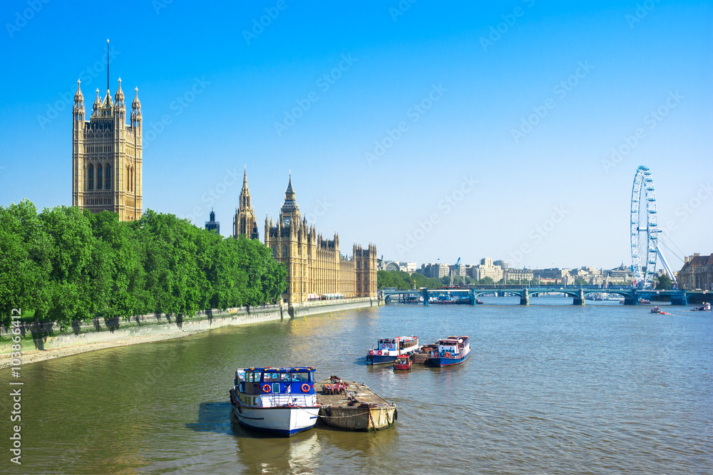 Houses of Parliament and Thames River, London, UK Houses of Parliament and Thames River, London, UK