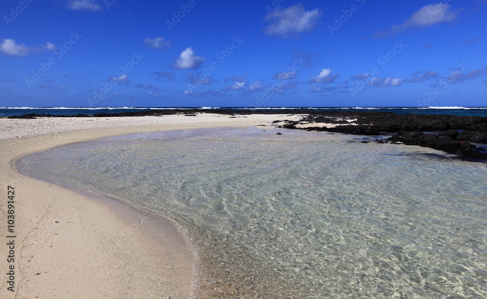 plage sauvage de l'île Maurice