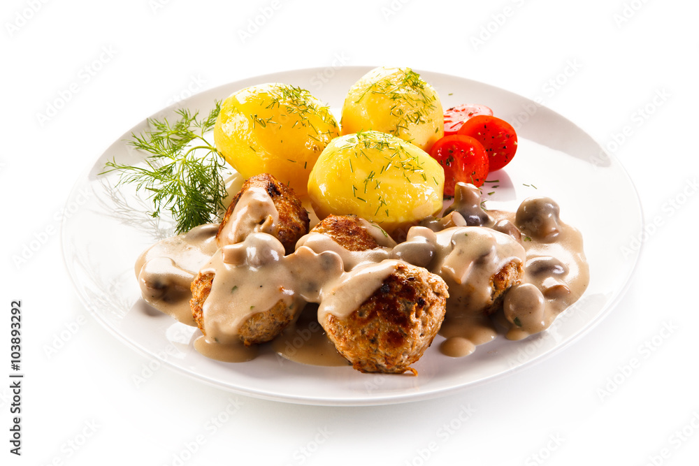 Roasted meatballs, mashed potatoes and vegetables Roasted meatballs, mashed potatoes and vegetables