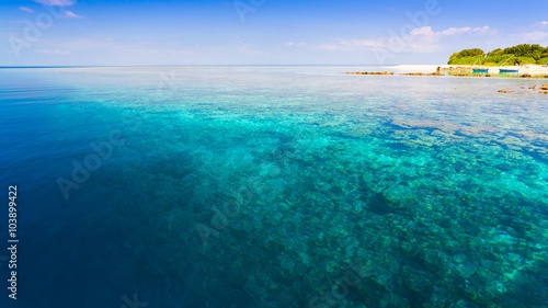 Maldives,  tropical sea background © erainbow