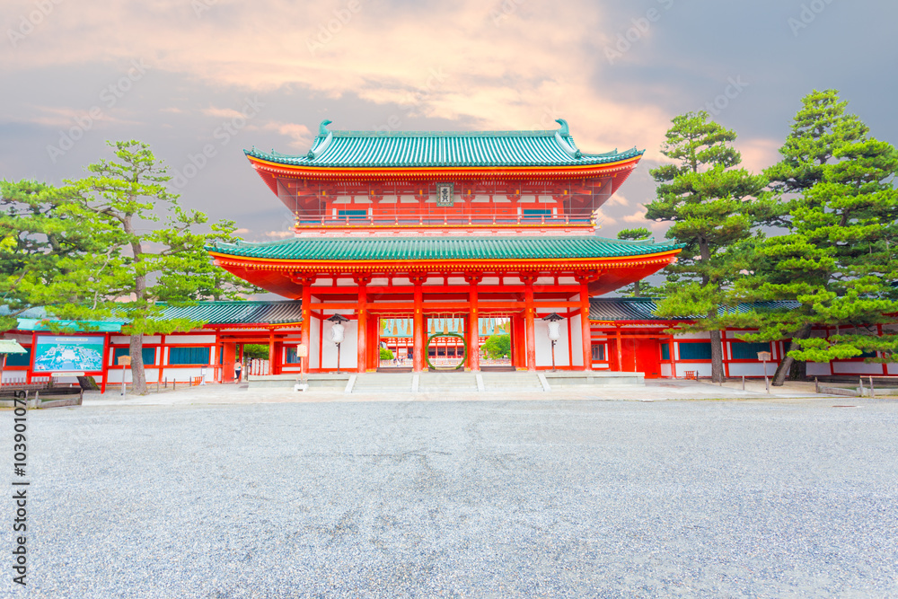 Heian-Jingu Shrine Main Ro-Mon Entrance Sunset H Heian-Jingu Shrine Main Ro-Mon Entrance Sunset H