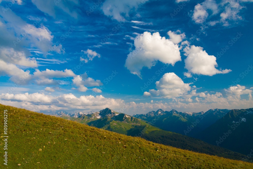 Naklejka premium Mountain day summer