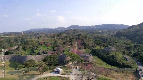 Wallpaper Mural 沖縄 世界遺産 今帰仁城址4K空撮 Torontodigital.ca